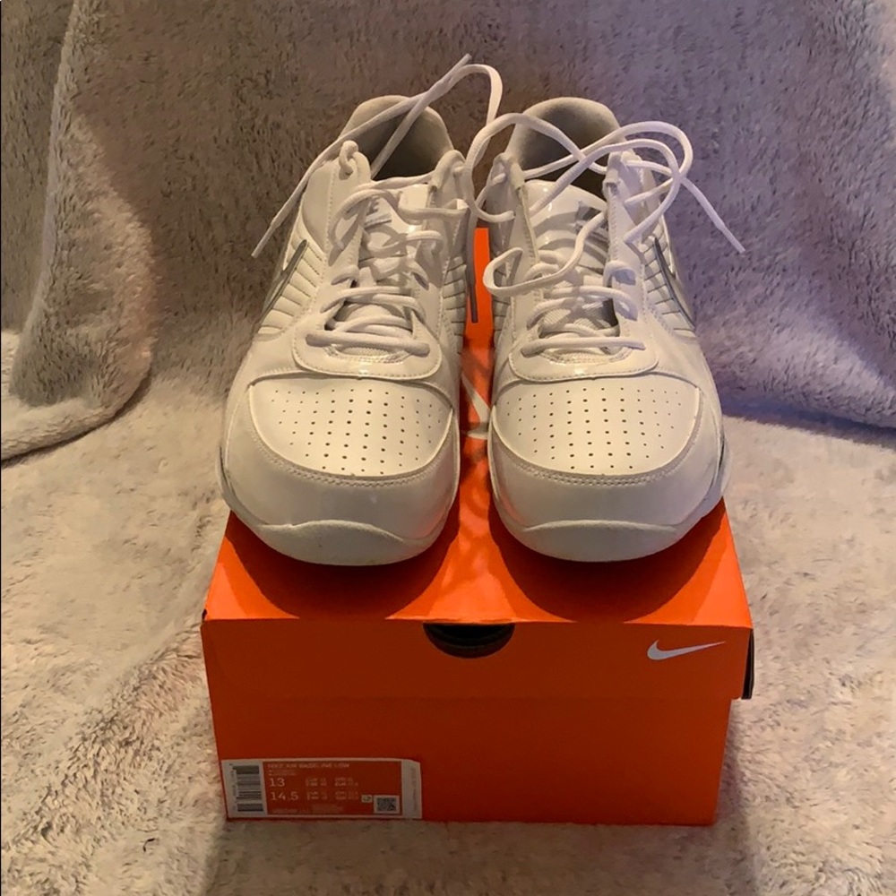 Nike Air Baseline Low